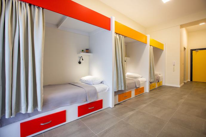 Imagen de la habitación del First Joy Hotel. Foto 9