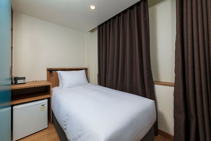 Imagen de la habitación del First Stay Hotel Tawny Owl. Foto 12