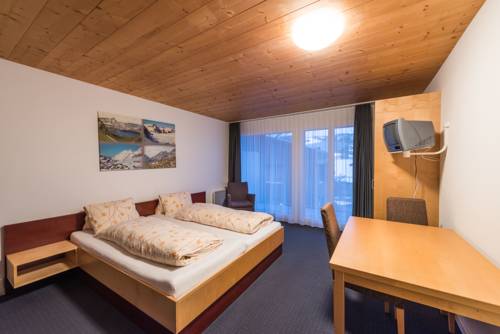 Imagen de la habitación del Fischers Alpenhotel. Foto 12