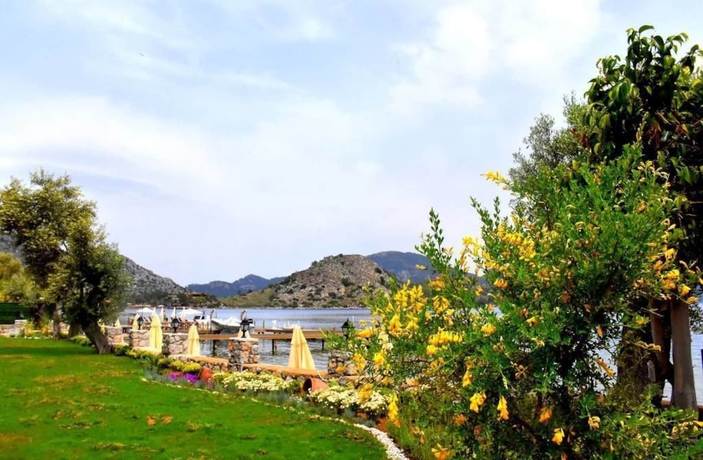 Imagen de los exteriores del Fiska Butik Hotel. Foto 16