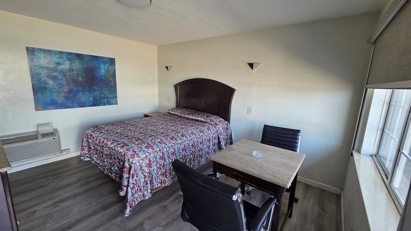 Imagen de la habitación del Flamingo Motel. Foto 3