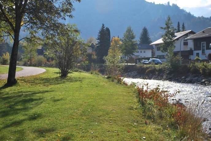 Imagen de los exteriores del Florianshof. Foto 12