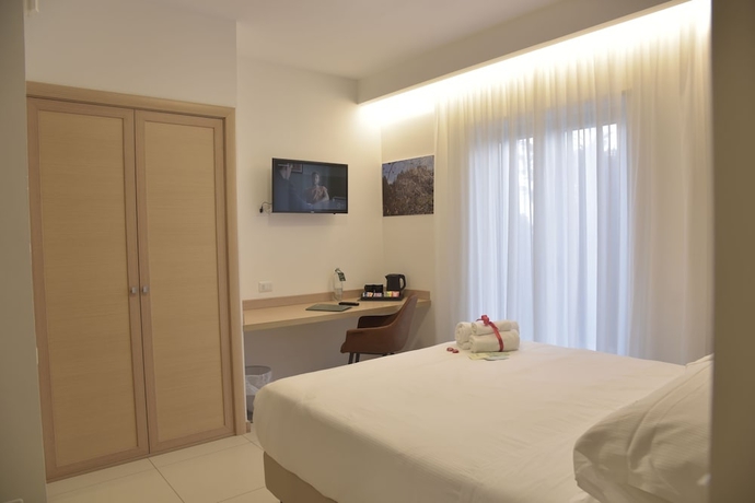 Imagen de la habitación del Floris Hotel, Rende. Foto 3