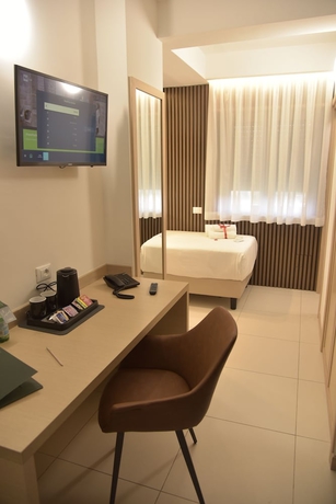 Imagen de la habitación del Floris Hotel, Rende. Foto 4