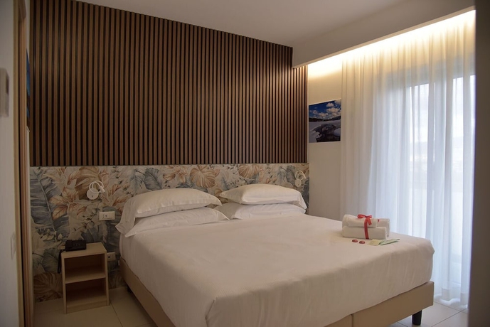 Imagen de la habitación del Floris Hotel, Rende. Foto 9