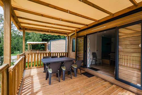 Imagen de la habitación del Flower Camping La Sténiole. Foto 19