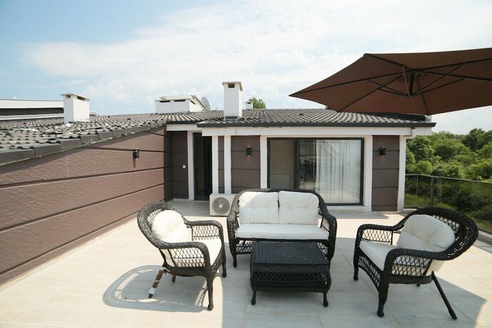Imagen general del Flower City Suits, Koru. Foto 12