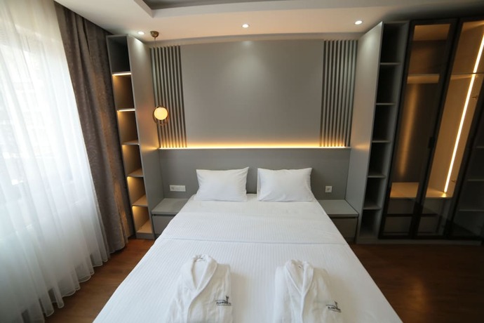Imagen general del Flower City Suits, Koru. Foto 13