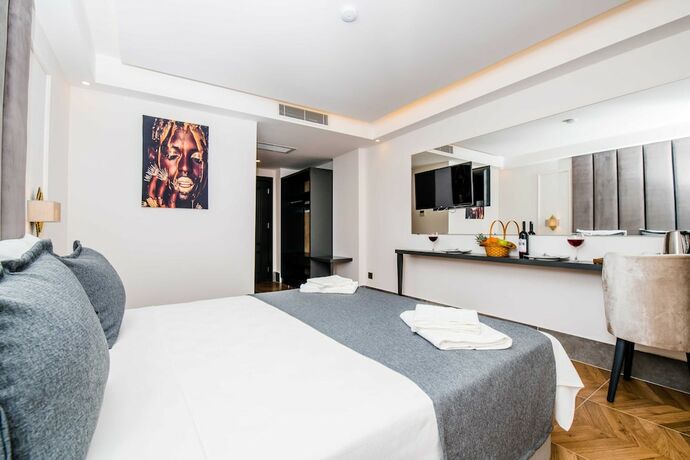 Imagen de la habitación del Fly Inn. Foto 13