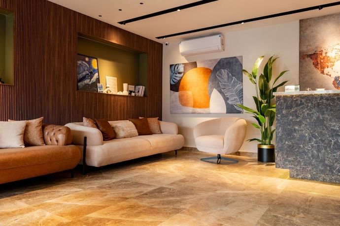 Imagen de los interiores del Fly Point Airport Hotel. Foto 19