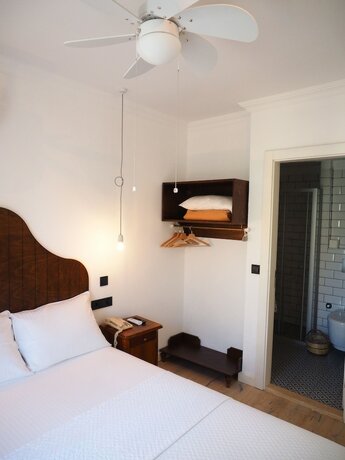 Imagen de la habitación del Foca 1887 Otel. Foto 11