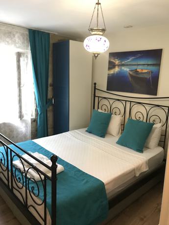 Imagen de la habitación del Foca Antik Hotel. Foto 2