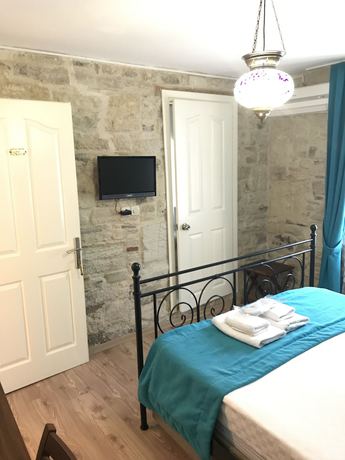 Imagen de la habitación del Foca Antik Hotel. Foto 3