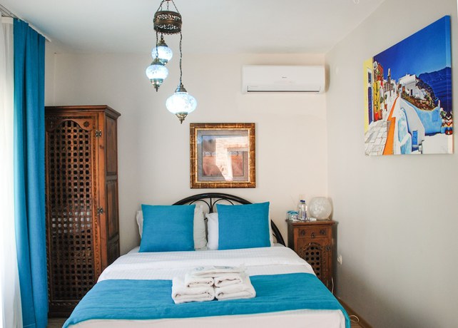 Imagen de la habitación del Foca Antik Hotel. Foto 9