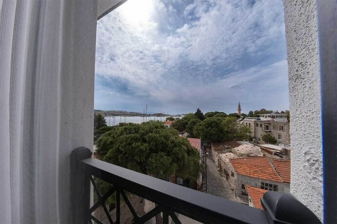 Imagen de la habitación del Foca Kybele Hotel. Foto 19