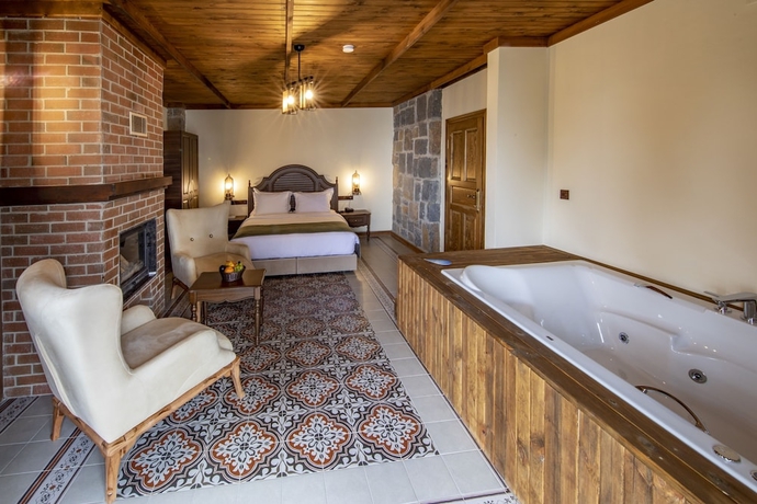 Imagen de la habitación del Foleya Mountain Resort. Foto 15