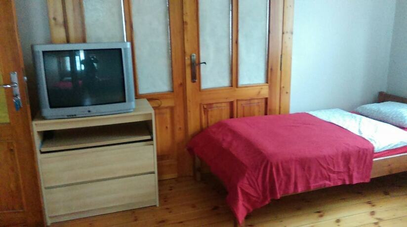 Imagen general del Folks Village Plowce House. Foto 11