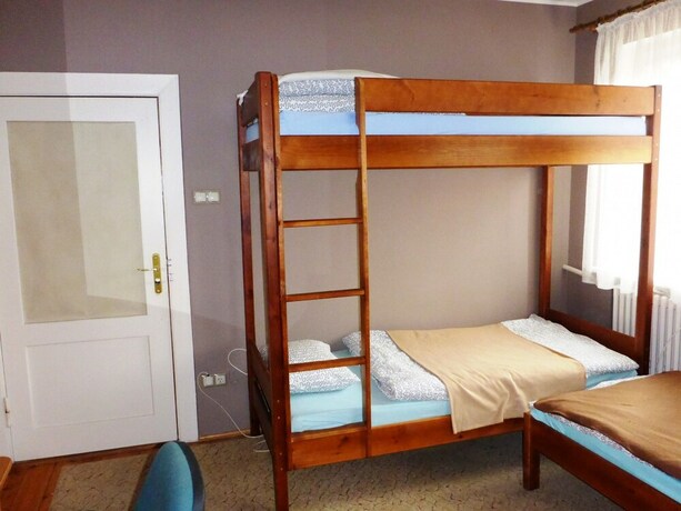 Imagen de la habitación del Folks Village Plowce House. Foto 15