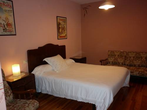 Imagen de la habitación del Fonda Cerdanya. Foto 6