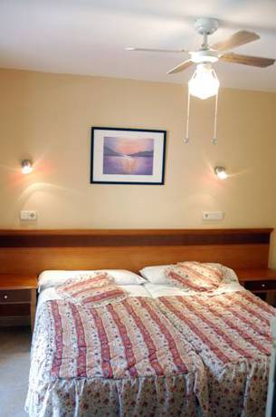 Imagen de la habitación del Fonda Las Palmeras. Foto 2