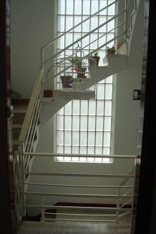 Imagen de los interiores del Fonda Montserrat. Foto 15