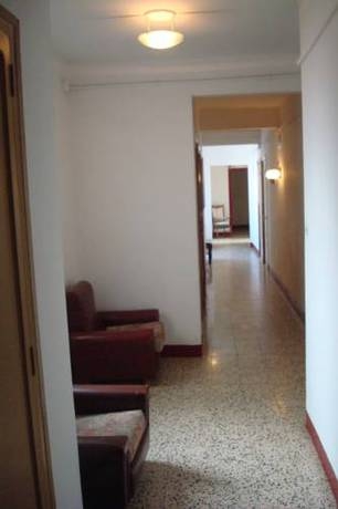 Imagen de los interiores del Fonda Montserrat. Foto 16