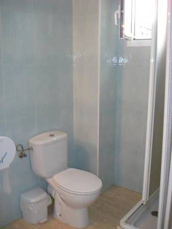 Imagen de la habitación del Fonda Montserrat. Foto 12