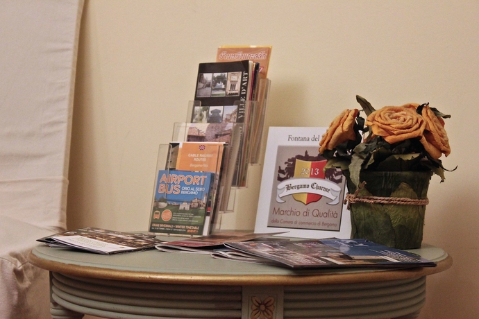 Imagen de la habitación del Fontana Del Delfino. Foto 5