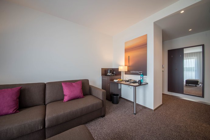 Imagen de la habitación del Fontane Hotel. Foto 15