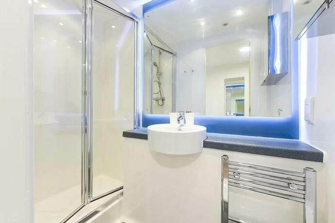 Imagen general del For Students Only Cosy Private Ensuites at The Towpath in Chester. Foto 12