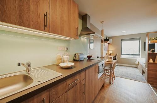 Imagen general del For Students Only - Experience Modern Comfort at The Combworks Student Accommodation in Aberdeen. Foto 11
