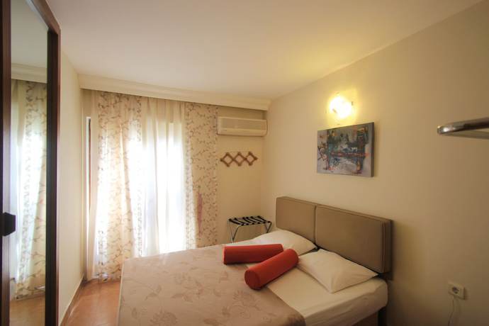 Imagen de la habitación del Ford Hotel - Special Class. Foto 12