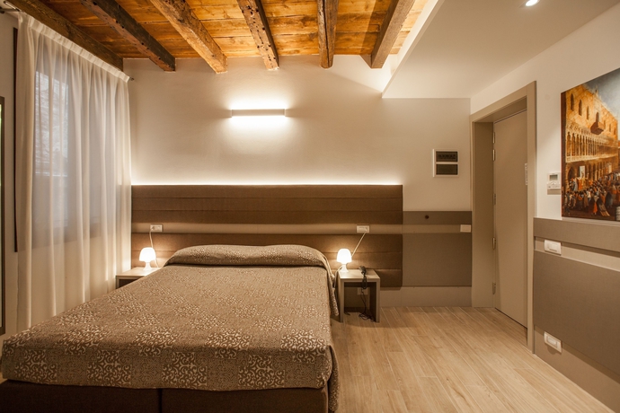 Imagen de la habitación del Foresteria Levi. Foto 8