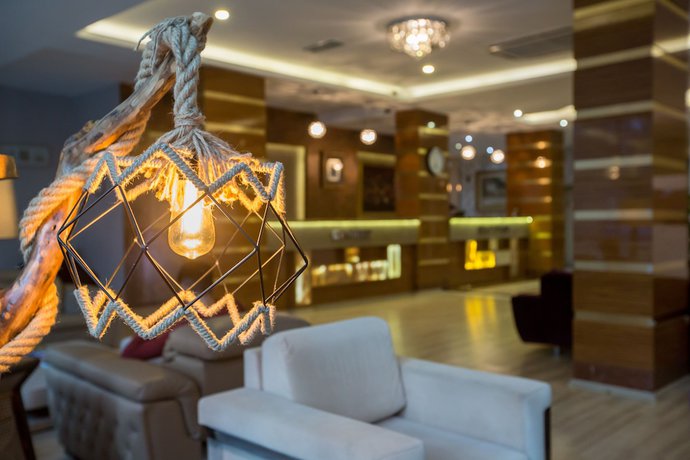 Imagen de los interiores del Formback Thermal Hotel Bursa. Foto 18