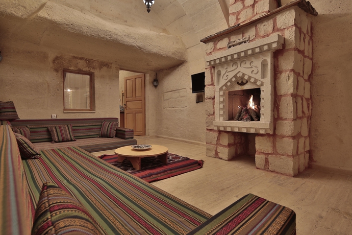 Imagen de los interiores del Fosil Cave Hotel. Foto 13