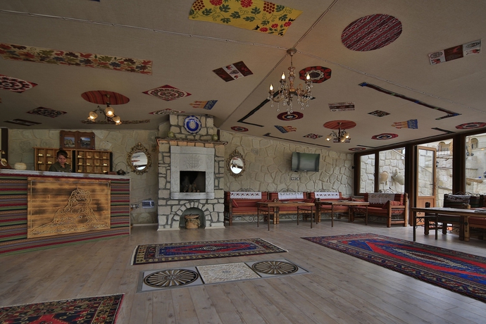 Imagen de los interiores del Fosil Cave Hotel. Foto 17