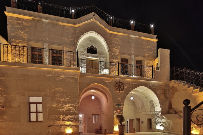 Imagen de los exteriores del Fosil Cave Hotel. Foto 11