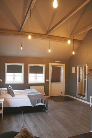 Imagen de la habitación del Fosshotel Hellnar. Foto 18