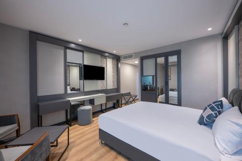 Imagen general del Four Points Express by Sheraton Antalya Lara. Foto 2