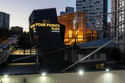 Imagen general del Four Points Flex by Sheraton Ankara Cukurambar. Foto 11