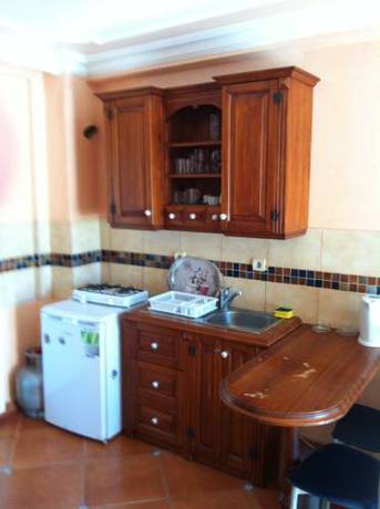 Imagen de la habitación del Four Seas Apart Hotel. Foto 5