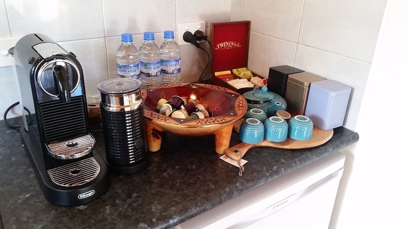 Imagen de la habitación del Four Seasons Waterfront Villas. Foto 10