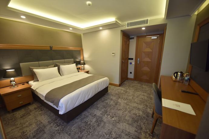 Imagen de la habitación del Four Seven Hotel. Foto 13