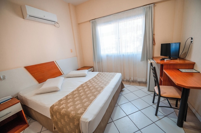 Imagen de la habitación del Fragata Hotel. Foto 3