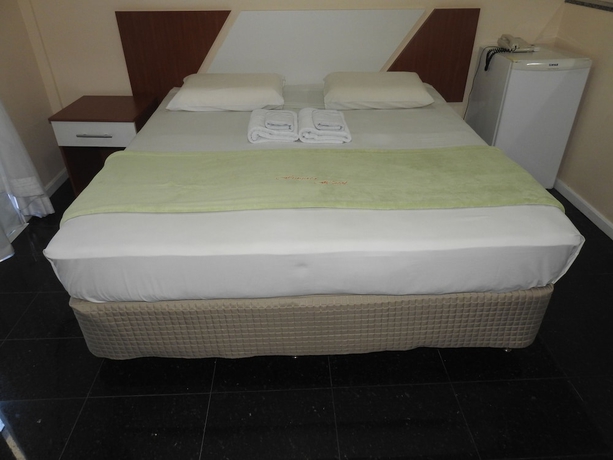 Imagen de la habitación del Fragata Hotel. Foto 5