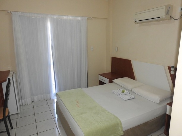 Imagen de la habitación del Fragata Hotel. Foto 7