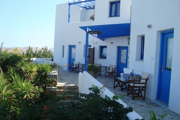 Imagen de los exteriores del Fragoulis Village. Foto 12