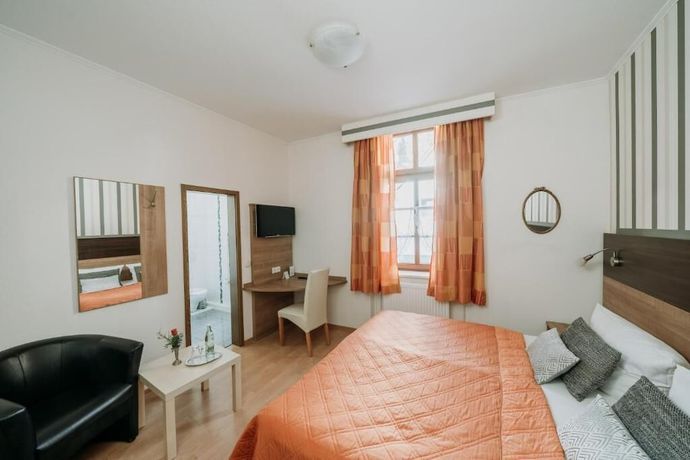 Imagen de la habitación del Fr&auml;nkischer Gasthof Hotel Zum Koppen. Foto 14