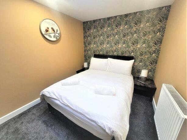 Imagen general del Friary House Serviced Apartments by Roomsbooked. Foto 5