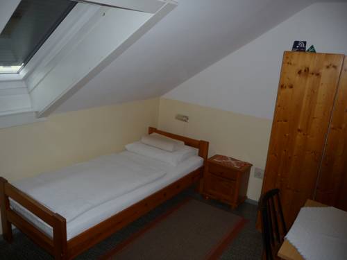 Imagen de la habitación del Fr&uuml;hst&uuml;ckspension K&ouml;lich. Foto 3